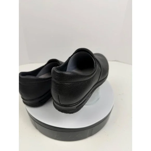 SAS Water Resistant Black Slip On Leather Grip Orthopedic Comfort Shoes Women 9M